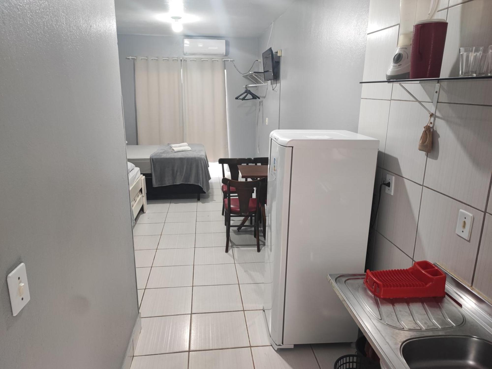 Zzz Bruno Klemtz - Residencial Recanto Dos Passaros Estudio Ate 4 Pessoas Com Ar Split Wifi Coz Vaga Itapema Exterior photo